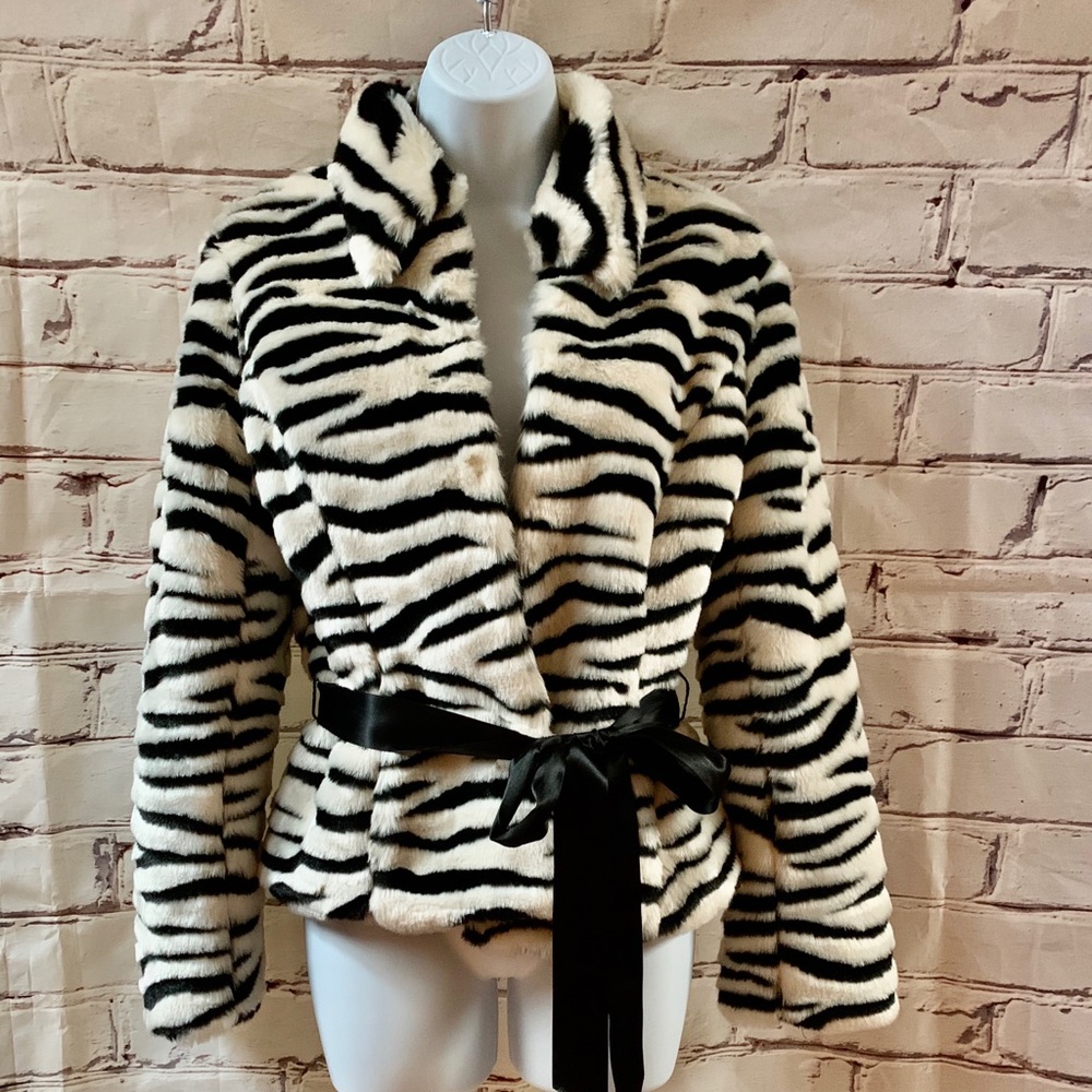 L/S fake fur short jacket sz S